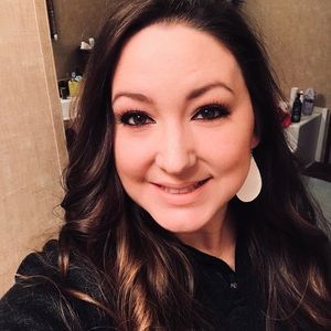 Meet your Posher, Aashley